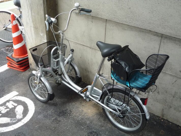 74FB62CB-CA8C-4C2B-B03E-2C4756F0015F_1_105_c