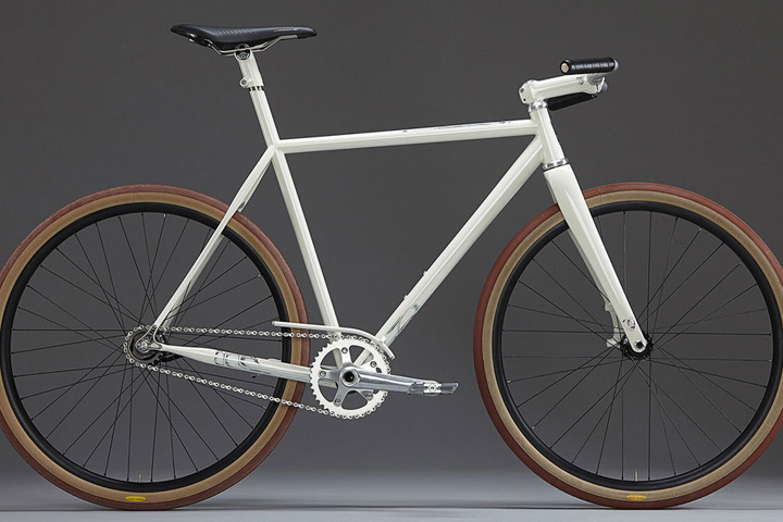 Speedvagen-Urban-Racer-Bycicle-by-Vanilla-Workshop
